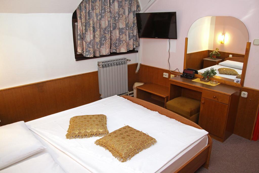 Guest House Royal Čakovec Exteriér fotografie